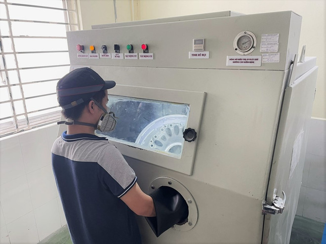 Le joint-venture d’ingénierie aérospatiale Vietnam-Singapour obtient un certificat américain ảnh 1 Le joint-venture d’ingénierie aérospatiale Vietnam-Singapour obtient un certificat américain ảnh 1