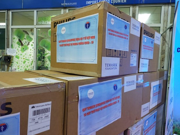 La Fondation Temasek (Singapour) fait don au Vietnam de respirateurs et d'équipements de protection ảnh 1 La Fondation Temasek (Singapour) fait don au Vietnam de respirateurs et d'équipements de protection ảnh 1