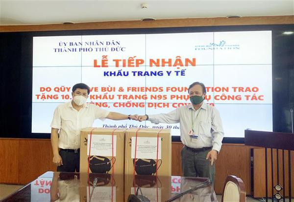 Les Vietnamiens d'outre-mer soutiennent la prévention et le contrôle de COVID-19 ảnh 2 Les Vietnamiens d'outre-mer soutiennent la prévention et le contrôle de COVID-19 ảnh 2