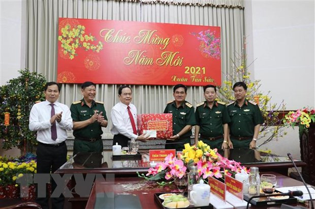 Des dirigeants venus formuler les meilleurs vœux du Têt ảnh 1 Des dirigeants venus formuler les meilleurs vœux du Têt ảnh 1