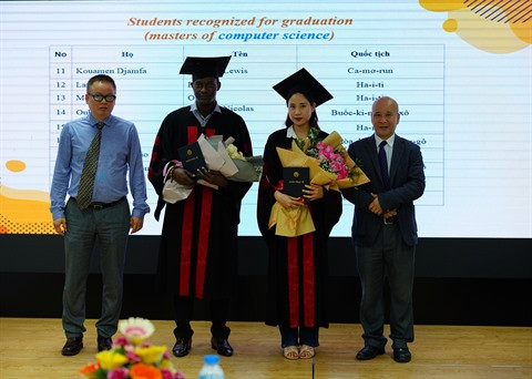 Rentrée académique de l’Institut francophone international à Hanoï ảnh 2 Rentrée académique de l’Institut francophone international à Hanoï ảnh 2