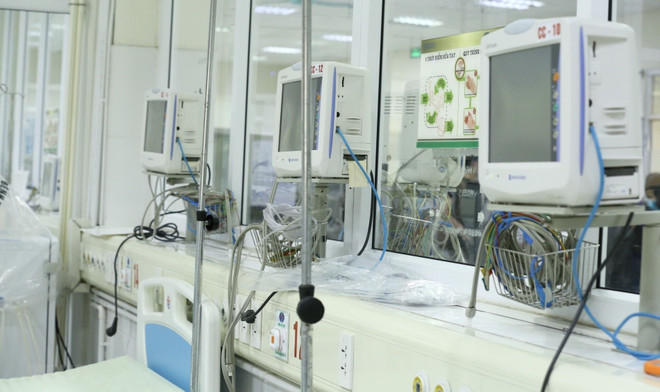 Le Consulat général de la République de Corée fait don de fournitures médicales à HCM-Ville ảnh 1