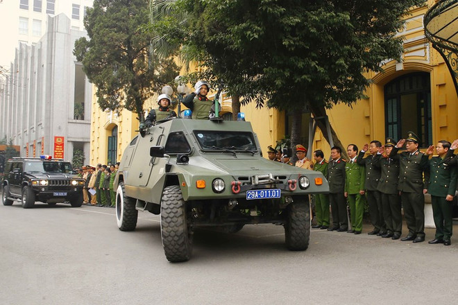 La police de Hanoi met en œuvre des plans pour assurer la sécurité du congrès du Parti ảnh 2 La police de Hanoi met en œuvre des plans pour assurer la sécurité du congrès du Parti ảnh 2