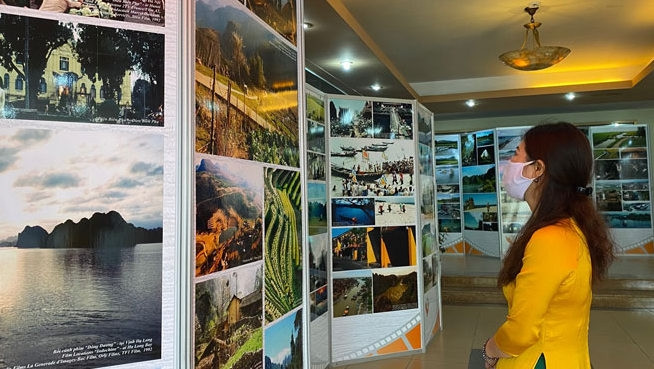 Une exposition de photos présente des lieux de tournage au Vietnam ảnh 1