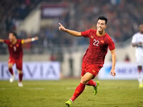 Tiên Linh, le buteur vietnamien sous le feu des projecteurs ảnh 1