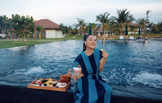 Le tourisme intra-provincial connaît une reprise prudente après la distanciation sociale ảnh 1 Le tourisme intra-provincial connaît une reprise prudente après la distanciation sociale ảnh 1