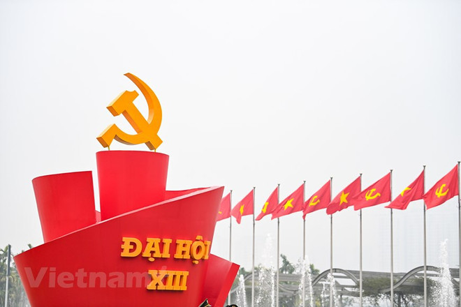 Un journaliste américain apprécie les réalisations du Vietnam sous la direction du PCV ảnh 1 Un journaliste américain apprécie les réalisations du Vietnam sous la direction du PCV ảnh 1