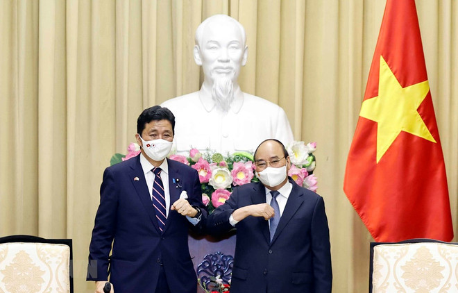 Le président Nguyen Xuan Phuc reçoit le ministre japonais de la Défense ảnh 1 Le président Nguyen Xuan Phuc reçoit le ministre japonais de la Défense ảnh 1