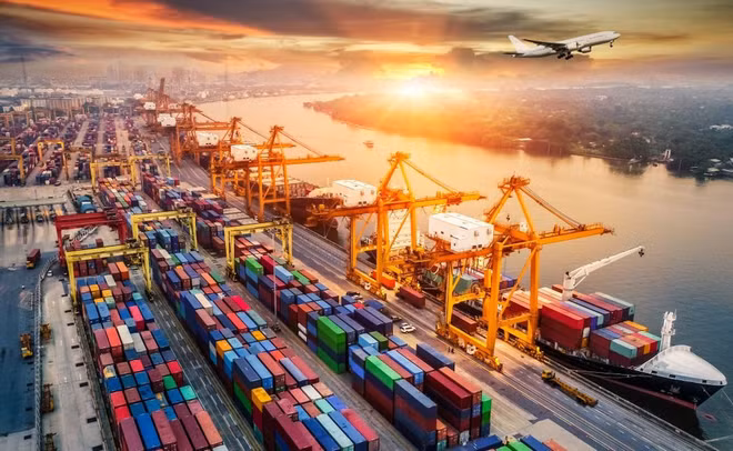 Le secteur tertiaire occupe plus de place dans l’économie vietnamienne ảnh 1