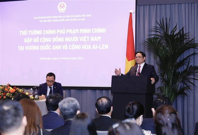 Le PM Pham Minh Chinh rencontre la communauté vietnamienne au Royaume-Uni et en Irlande ảnh 2 Le PM Pham Minh Chinh rencontre la communauté vietnamienne au Royaume-Uni et en Irlande ảnh 2