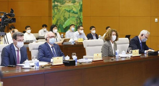 Déployer des enveloppes d’assistance aux gens et entreprises gravement impactés par le COVID-19 ảnh 1 Déployer des enveloppes d’assistance aux gens et entreprises gravement impactés par le COVID-19 ảnh 1