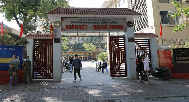 Hanoï : les élèves de 9e et 12e années de 25 "zones oranges" reviennent aux cours en ligne ảnh 2 Hanoï : les élèves de 9e et 12e années de 25 "zones oranges" reviennent aux cours en ligne ảnh 2