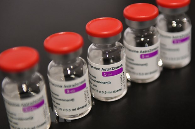 COVID-19 : 921.400 doses du vaccin AstraZeneca supplémentaires arrivées au Vietnam ảnh 1 COVID-19 : 921.400 doses du vaccin AstraZeneca supplémentaires arrivées au Vietnam ảnh 1
