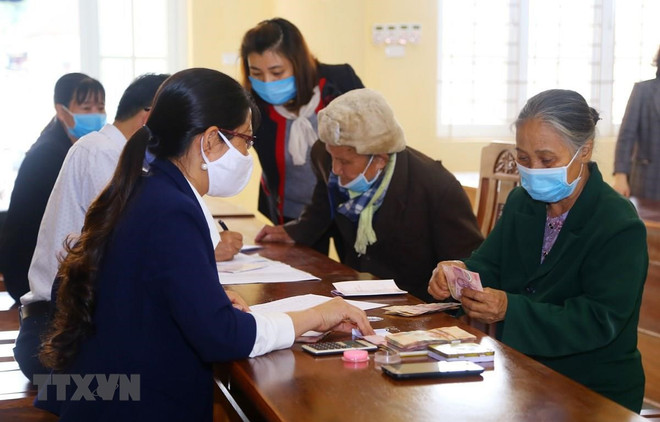 Des pensions et allocations sociales devraient augmenter de 11% à partir de 2022 ảnh 1