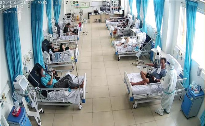 Le Premier ministre exige des mesures plus drastiques et efficaces pour contrôler le COVID-19 ảnh 2 Le Premier ministre exige des mesures plus drastiques et efficaces pour contrôler le COVID-19 ảnh 2