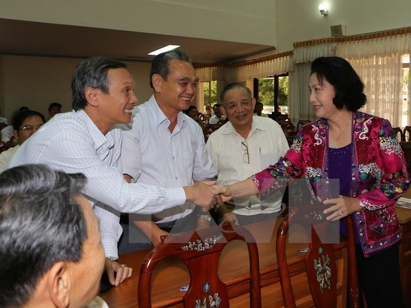 La présidente de l’Assemblée nationale rencontre des électeurs à Can Tho ảnh 1