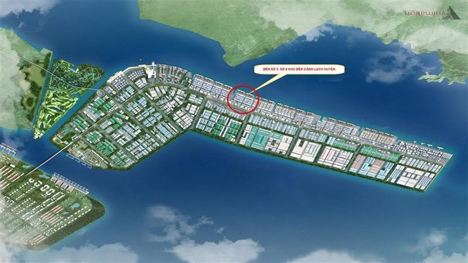 Remise de la licence d’investissement à la première zone de libre-échange à Hai Phong ảnh 1