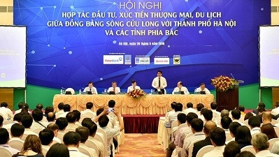 Connexion pour développer le commerce et le tourisme dans le delta du Mékong ảnh 1