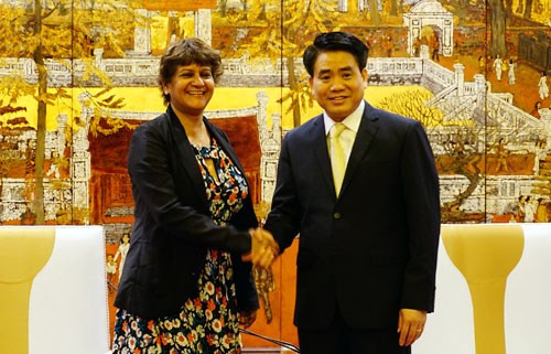 Hanoi continue de coopérer avec CNN dans la promotion du tourisme ảnh 1