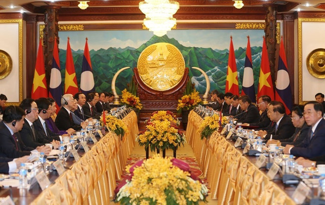 La presse laotienne salue les résultats de la visite du dirigeant vietnamien Nguyen Phu Trong ảnh 1 La presse laotienne salue les résultats de la visite du dirigeant vietnamien Nguyen Phu Trong ảnh 1