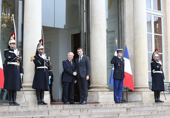 Vietnam-France : entretien entre Nguyen Phu Trong et Emmanuel Macron ảnh 1 Vietnam-France : entretien entre Nguyen Phu Trong et Emmanuel Macron ảnh 1