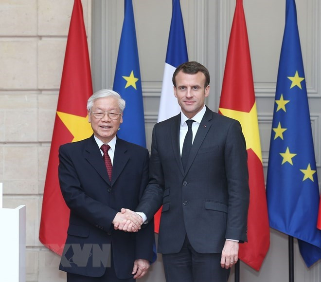 Le Vietnam et la France publient une déclaration commune ảnh 1 Le Vietnam et la France publient une déclaration commune ảnh 1