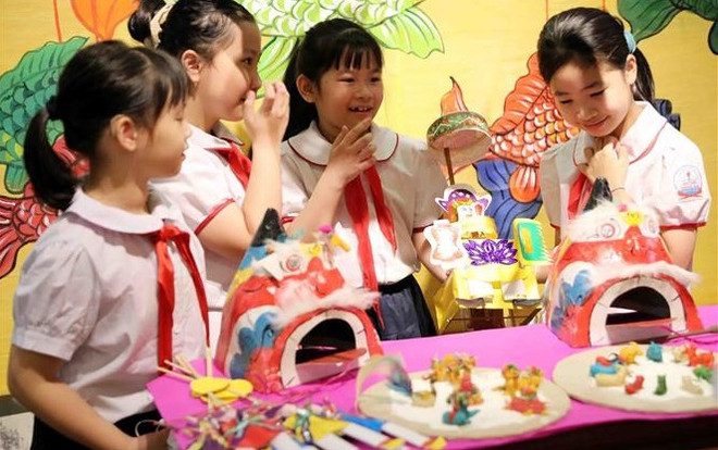 Fête de la Mi-Automne 2022 : le président Nguyen Xuan Phuc envoie une lettre aux enfants ảnh 1 Fête de la Mi-Automne 2022 : le président Nguyen Xuan Phuc envoie une lettre aux enfants ảnh 1