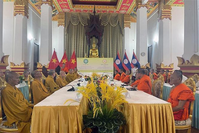 Renforcement de la coopération entre les Sanghas bouddhistes du Vietnam et du Laos ảnh 1 Renforcement de la coopération entre les Sanghas bouddhistes du Vietnam et du Laos ảnh 1