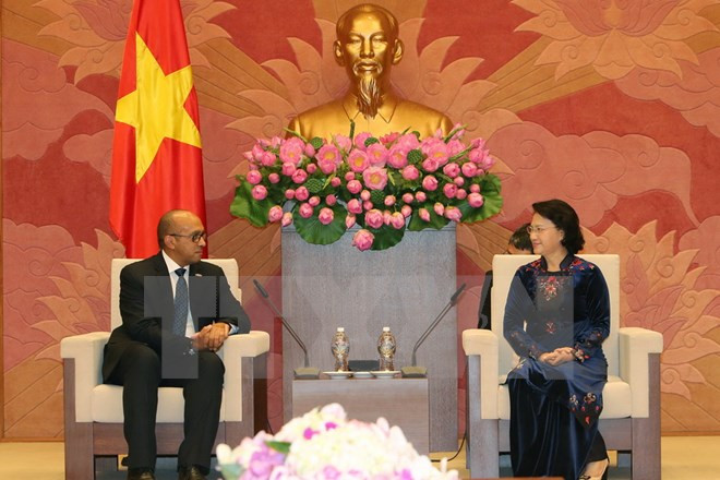 Nguyen Thi Kim Ngan reçoit les ambassadeurs russe, japonais et cubain ảnh 3 Nguyen Thi Kim Ngan reçoit les ambassadeurs russe, japonais et cubain ảnh 3