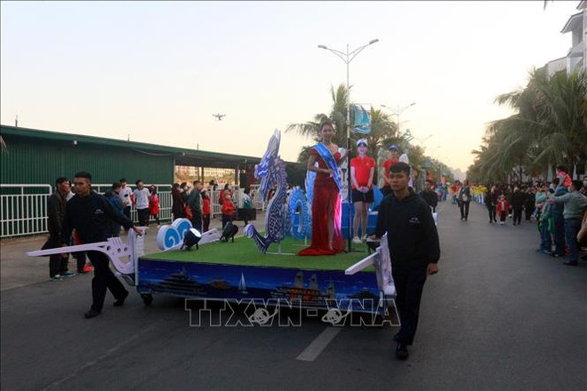 Le premier Carnaval d'hiver à Quang Ninh ảnh 5