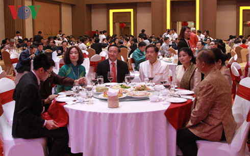 Les relations Vietnam-Laos se sont bien développées en 2016 ảnh 1 Les relations Vietnam-Laos se sont bien développées en 2016 ảnh 1