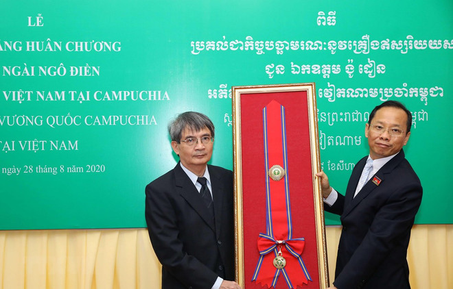 L’ancien ambassadeur du Vietnam au Cambodge à l’honneur ảnh 1 L’ancien ambassadeur du Vietnam au Cambodge à l’honneur ảnh 1