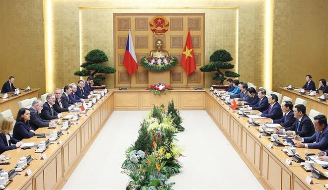 Vietnam-République tchèque: entretien entre les deux Premiers ministres ảnh 1 Vietnam-République tchèque: entretien entre les deux Premiers ministres ảnh 1