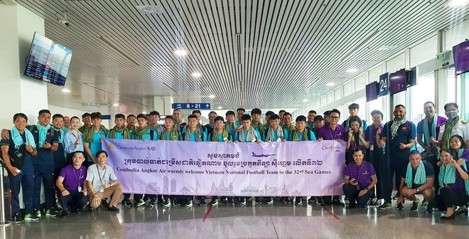 SEA Games 32 : l'équipe de football U22 du Vietnam est arrivée au Cambodge ảnh 1 SEA Games 32 : l'équipe de football U22 du Vietnam est arrivée au Cambodge ảnh 1