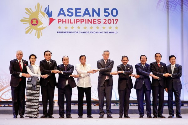 Le Vietnam à une conférence consultative de l’ASEAN ảnh 1