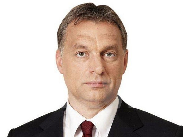 Le Premier ministre hongrois entame sa visite officielle au Vietnam ảnh 1 Le Premier ministre hongrois entame sa visite officielle au Vietnam ảnh 1