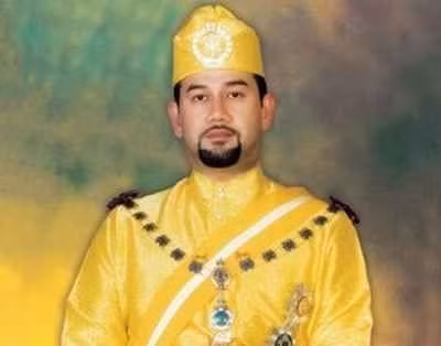Le sultan du Kelantan devient le 15e roi de Malaisie ảnh 1