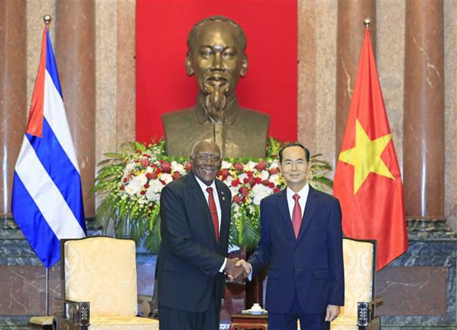 Le Vietnam résolu à continuer de renforcer la solidarité avec Cuba ảnh 1 Le Vietnam résolu à continuer de renforcer la solidarité avec Cuba ảnh 1