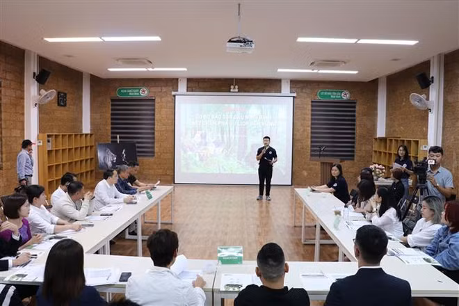 Ninh Binh développe le tourisme associé à la protection des ours ảnh 1