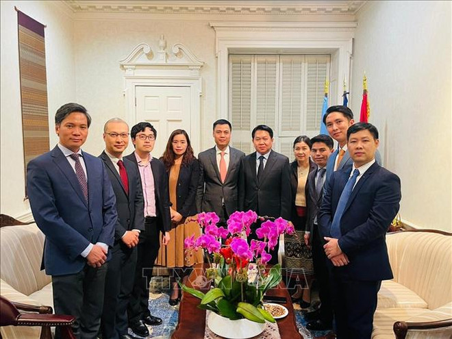 Le Vietnam félicite le Laos et le Cambodge pour leur Nouvel An ảnh 1 Le Vietnam félicite le Laos et le Cambodge pour leur Nouvel An ảnh 1