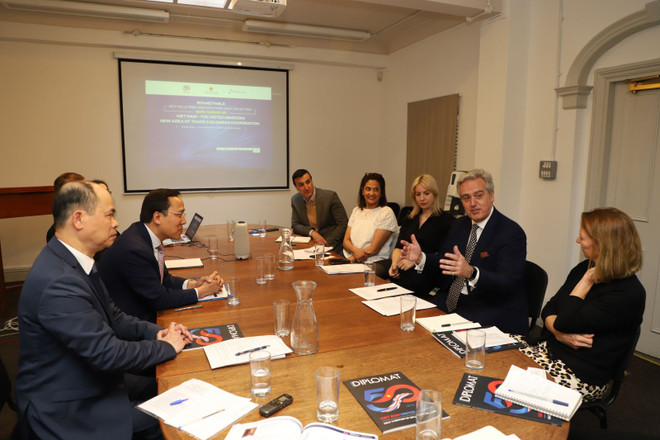 Le Vietnam et le Royaume-Uni promeuvent leur coopération commerciale ảnh 1 Le Vietnam et le Royaume-Uni promeuvent leur coopération commerciale ảnh 1