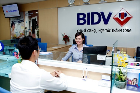 La BIDV primée pour le 3e fois en tant que meilleure banque de détail du Vietnam ảnh 1 La BIDV primée pour le 3e fois en tant que meilleure banque de détail du Vietnam ảnh 1