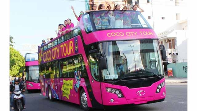 Huê lancera des bus à toit ouvert ảnh 1 Huê lancera des bus à toit ouvert ảnh 1