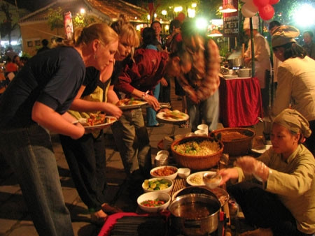 Gastronomie : Hanoi figure au premier rang du top 16 du Telegraph ảnh 1 Gastronomie : Hanoi figure au premier rang du top 16 du Telegraph ảnh 1