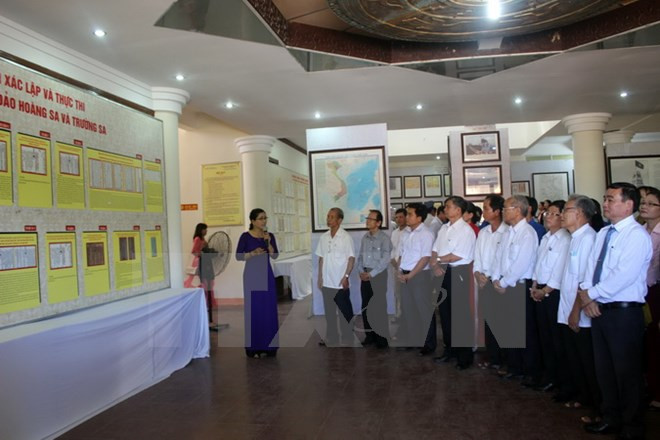 Exposition d'archives sur Hoang Sa et Truong Sa à Quang Nam ảnh 1 Exposition d'archives sur Hoang Sa et Truong Sa à Quang Nam ảnh 1