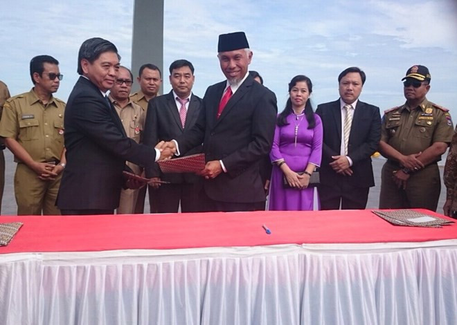 Vung Tau établit le jumelage avec la ville indonésienne de Padang ảnh 1