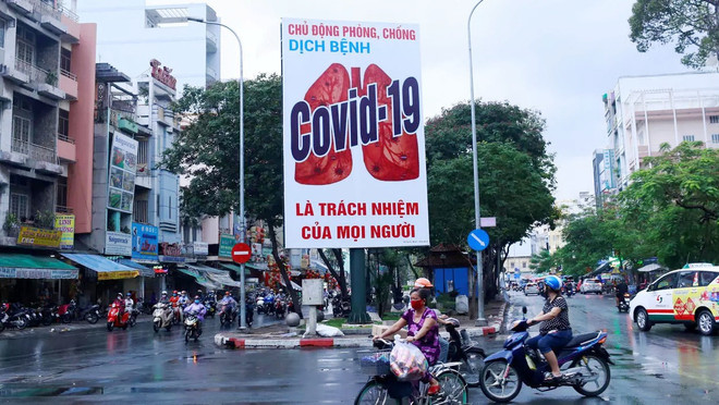 Le COVID-19 démontre une fois de plus les qualités immuables du peuple vietnamien ảnh 1 Le COVID-19 démontre une fois de plus les qualités immuables du peuple vietnamien ảnh 1