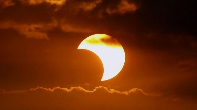 Le Vietnam s'apprête à profiter d'une rare éclipse solaire ce dimanche ảnh 1 Le Vietnam s'apprête à profiter d'une rare éclipse solaire ce dimanche ảnh 1