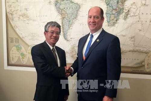 Le Vietnam continue de privilégier le développement des liens avec les États-Unis ảnh 1 Le Vietnam continue de privilégier le développement des liens avec les États-Unis ảnh 1