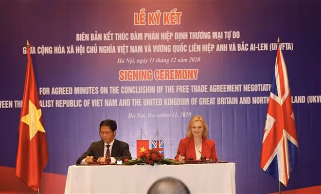 Vietnam-Royaume-Uni : le commerce bilatéral sera favorisé avec l’UKVFTA ảnh 1